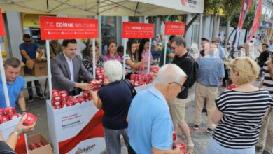 Edirne Belediyesinden kandil simidi ikrami 2 | Edirne Ahval Gazetesi